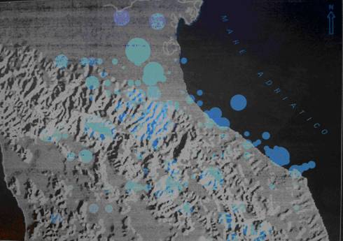 Figura 5 Carta degli epicentri dei terremoti storici dall’anno (1000 al 1980) di parte dell’Appennino settentrionale (schema estratto da Guide Geologiche regionali: Appennino tosco – emiliano)     